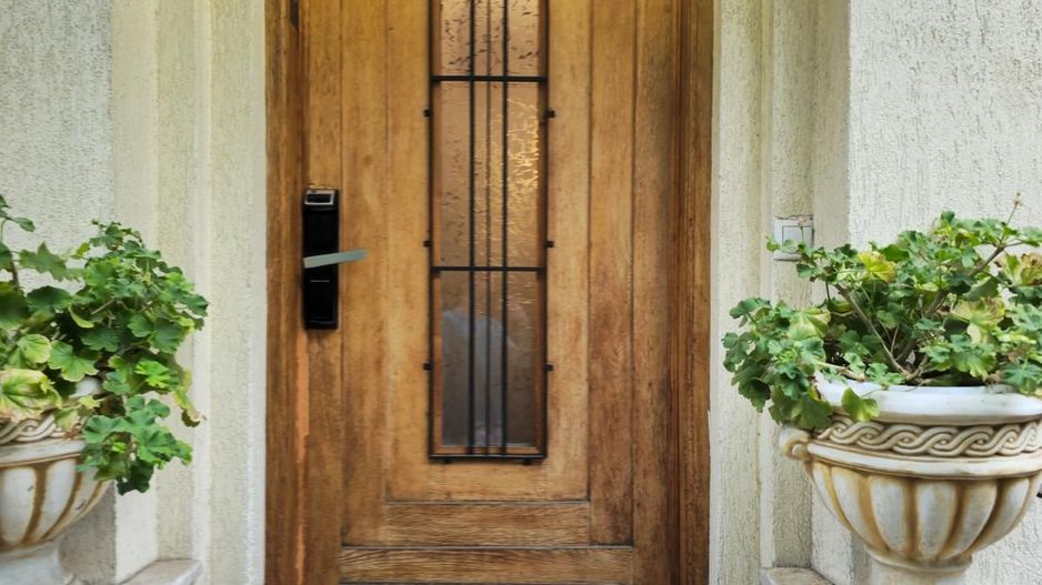 Vila frumoasa ,localizata central\ Unirii Square\Proprietar - Poză 5