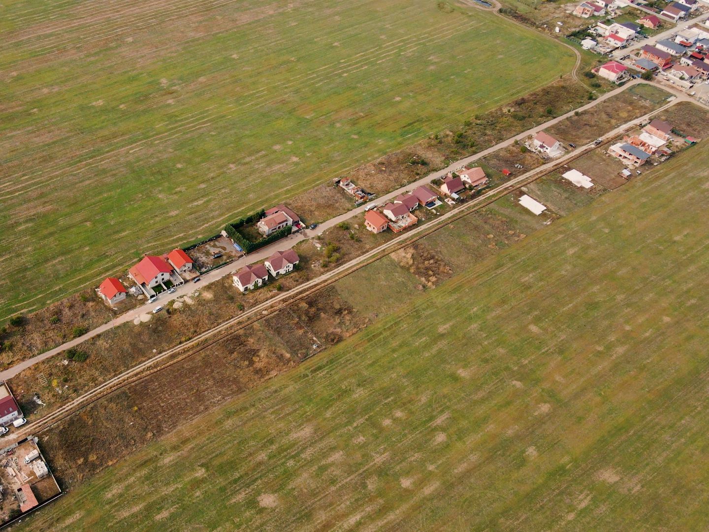 Teren de 443 mp în Bujac - Poză 4