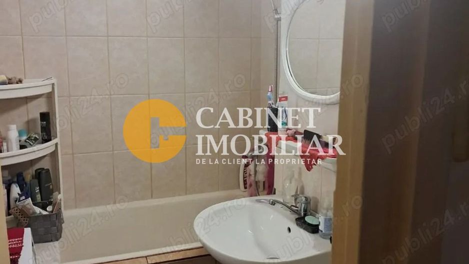 🏠 Vând apartament 3 camere – Zona Gării / Str. Străpungerii Silvestru - Poză 2