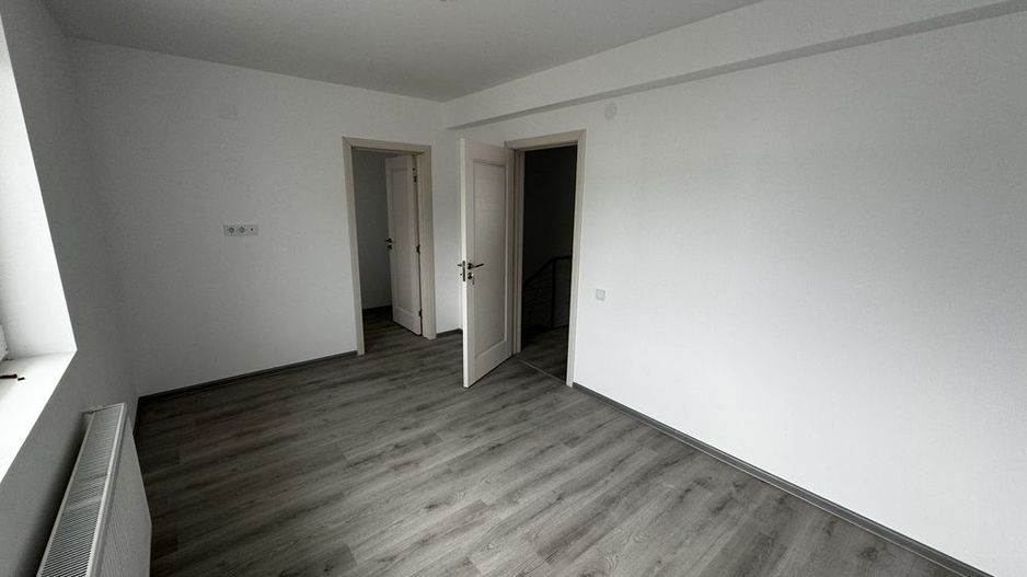 Casă triplex - garaj, pivnița, in Târgu Mureș - Poză 8