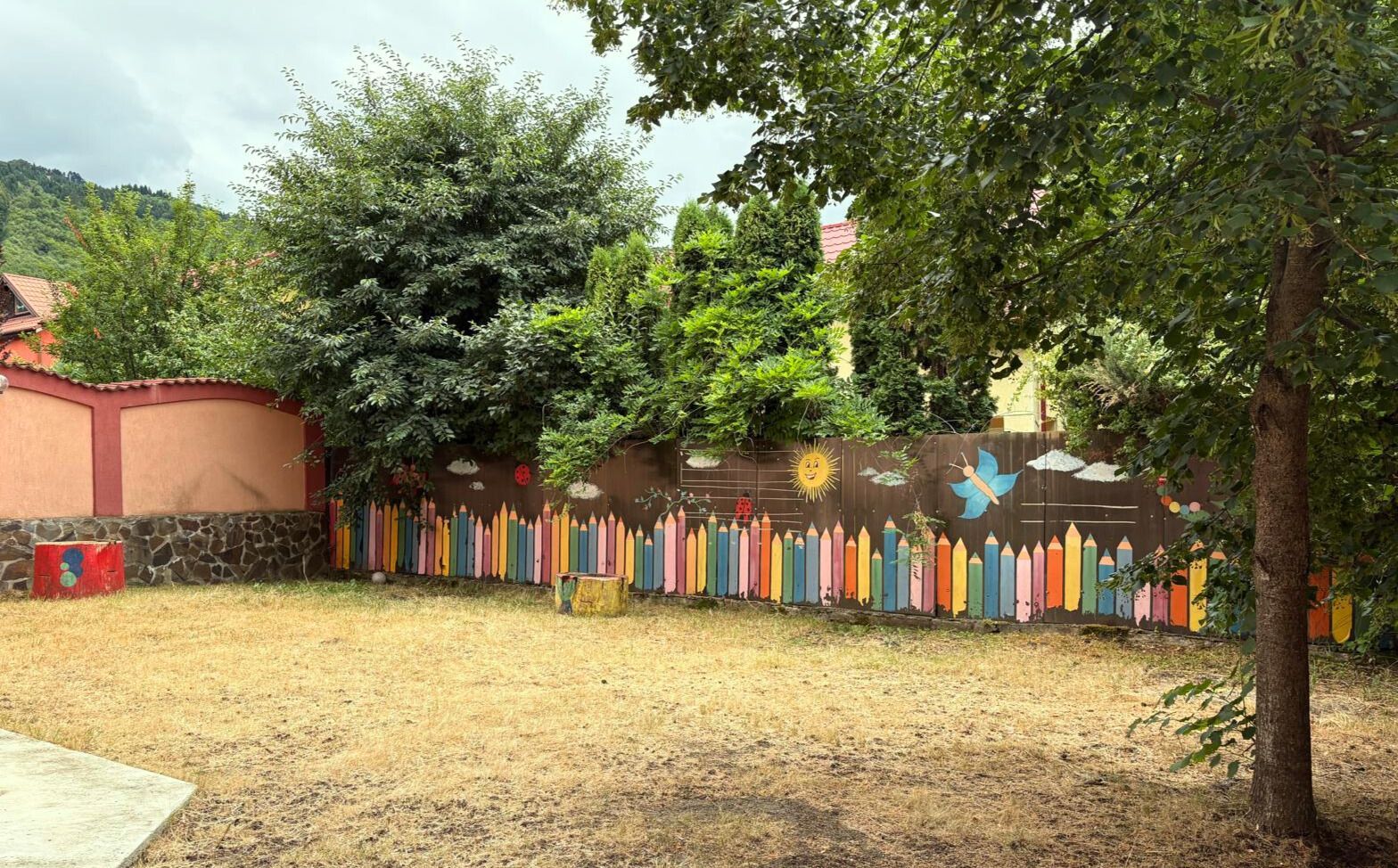 Inchiriere casa individuala multifunctionala zona rezidentiala Bunloc - Poză 2