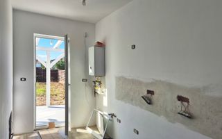 Duplex Parter, 4 camere, asfalt, Mosnita Noua - Poză 3