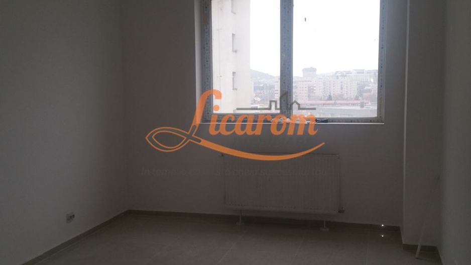 Spatiu de birou Centrul Civic  str Mihail Kogalniceanu pret 600 euro - Poză 5