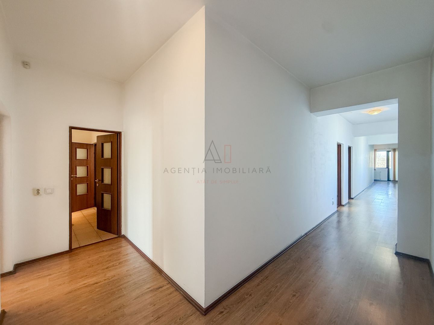 Spatiu de Birouri Sau Comercial | Soseaua Chitilei | Parcare - Poză 9