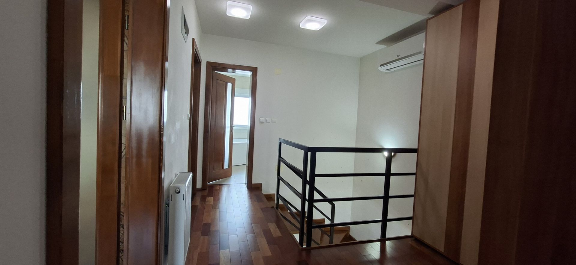 Casa P+E cu 4 camere - Aradului/British SCHOOL - Poză 18
