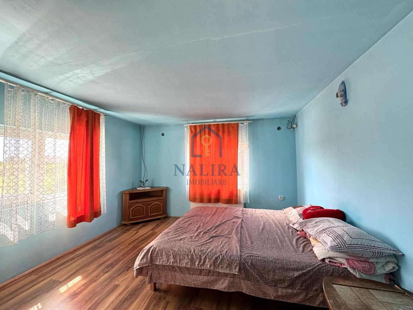 Casa spatioasa cu zona amenajata pentru ferma Cicarlau - Poză 17