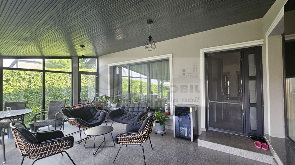 Vila plan parter - mobilata utilata - lux - Valea Adanca - Poză 19