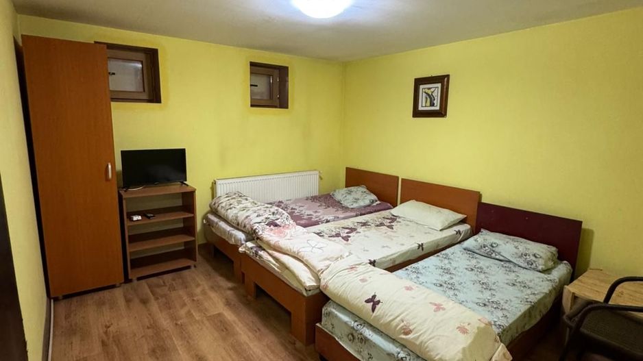 Hotel de inchiriat, 25 camere, 25 bai, receptie,T719 - Poză 4