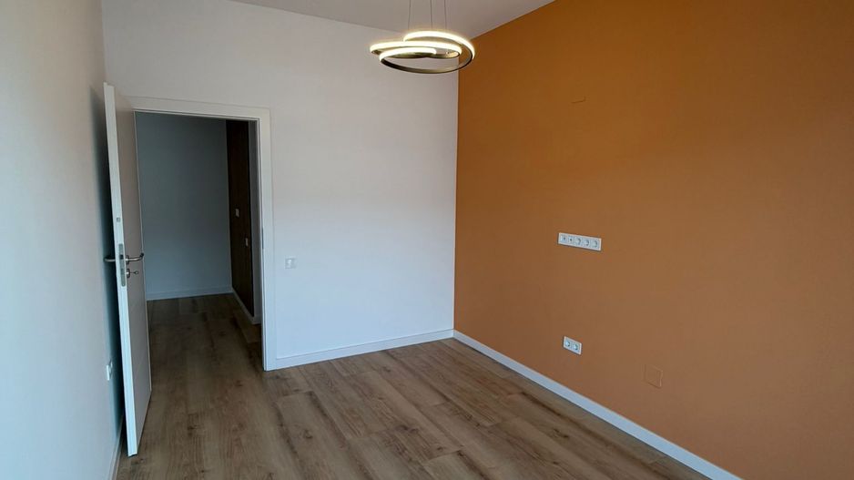 Apartament 3 camere,  parțial mobilat. Zona Eroilor Florești - Poză 9