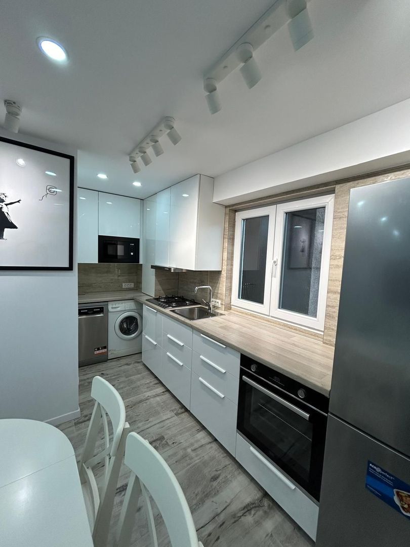 Apartament 4 camere - complet nou - Coposu - Poză 4