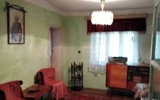 Casă tradițională de vânzare în Poieni, la 11 km de Motel Bucium, pe DN 24 (Iași - Vaslui) - Poză 4