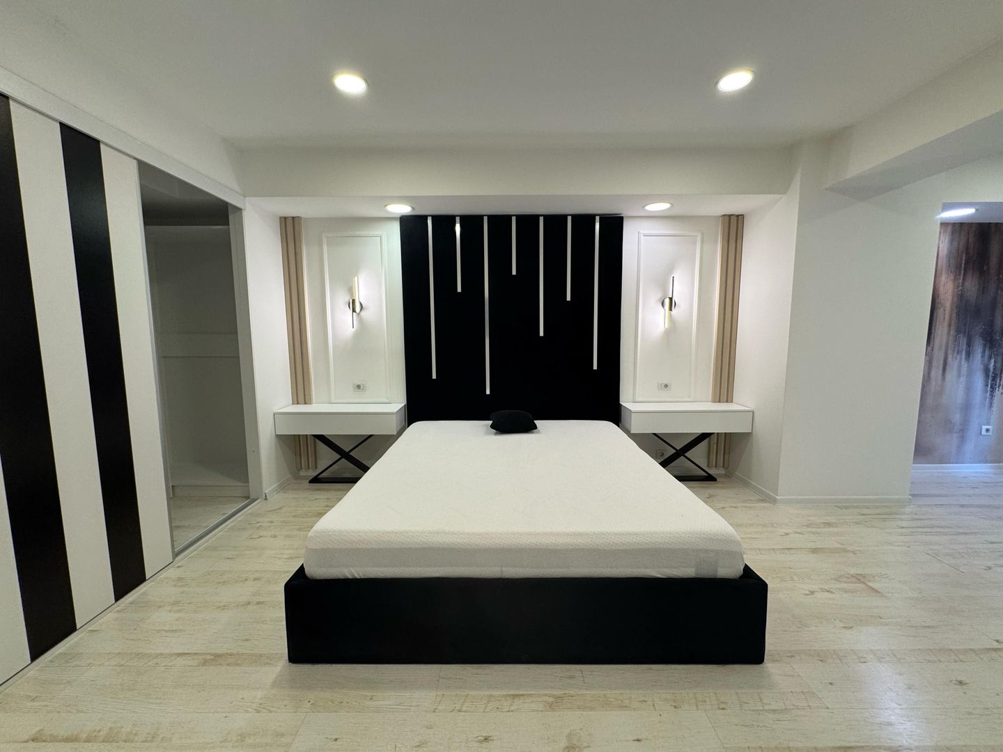 3 CAMERE| CURTE PROPRIE | ARON COTRUS- HERASTRAU - Poză 9