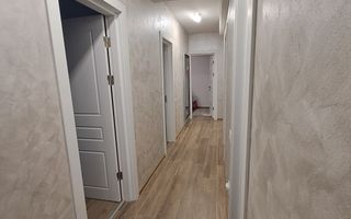 3 camere  bloc nou, 80 mp utili , balcon de 20 m - Poză 34
