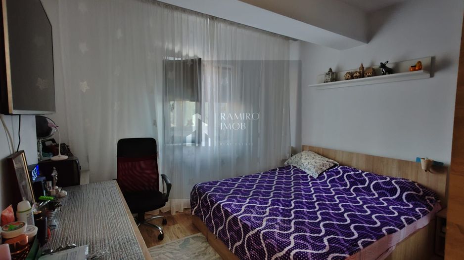 Apartament 2 camere, Sector 5, Pecineaga/Salaj, decomandat, centrala - Poză 5