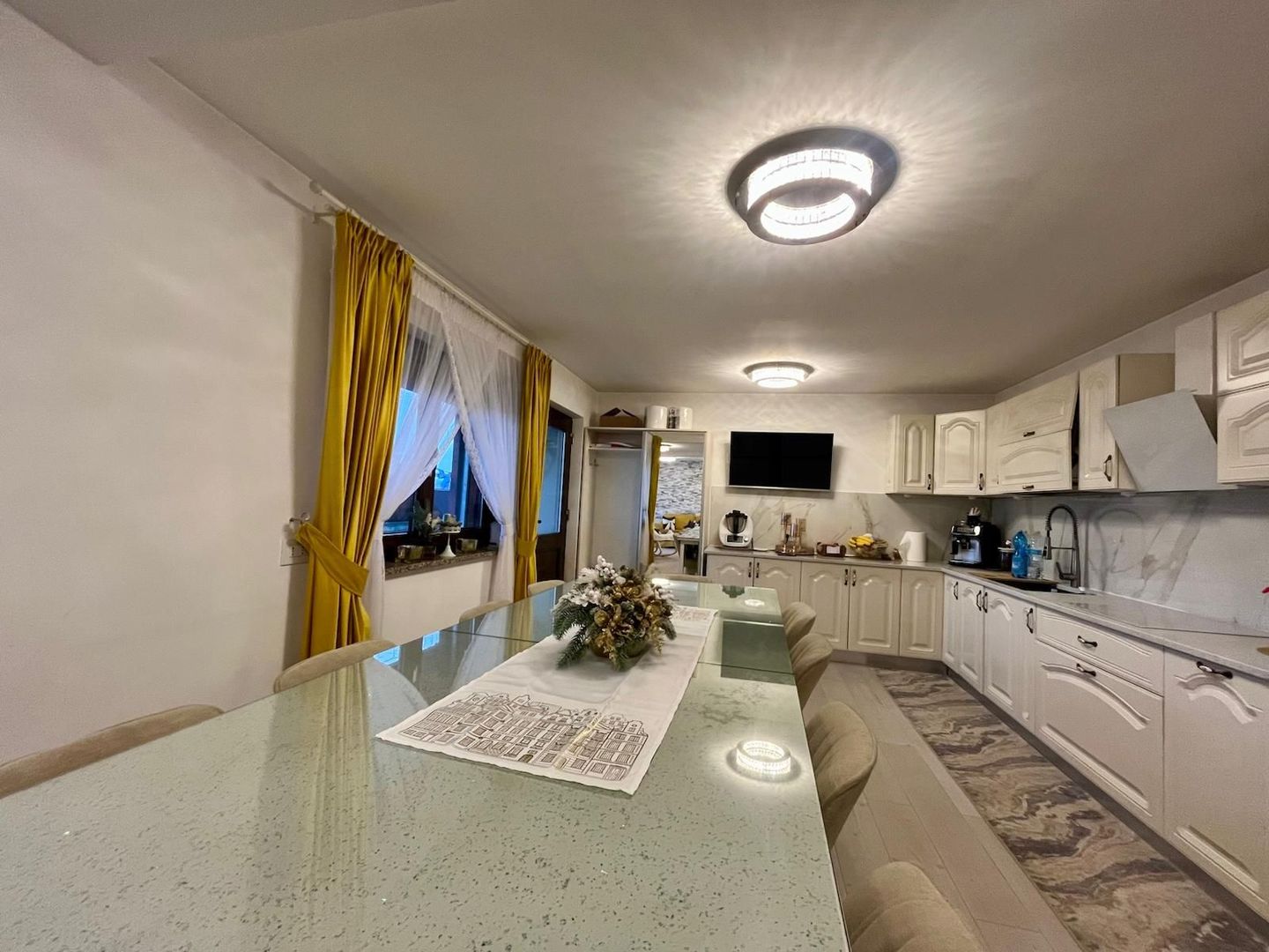 CASA COMPLET UTILATA SI MOBILATA MODERN CU GRADINA | 1100 MP |MARGINEA - Poză 30