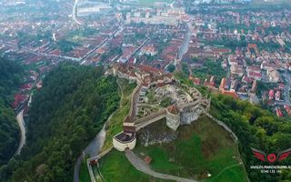 Teren intravilan imprejmuit pe o suprafata de 23.200mp, Rasnov, Brasov - Poză 3