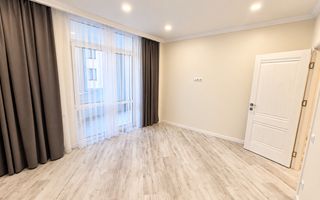 Apartament cu 2 camere, Centru, Chișinău - Poză 1