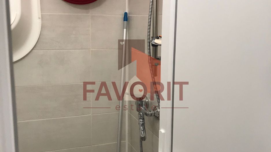 garsoniera | etaj 1 | zona excelenta | mobilat si utilat | - Poză 8