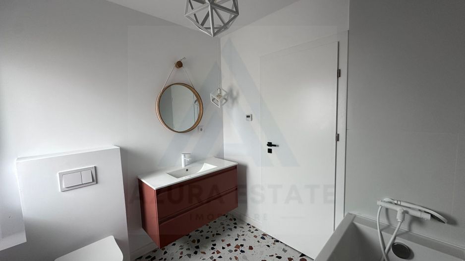 Casă premium complet utilata 5 camere 3 bai teren 427 mp în Cisnădie - Poză 8