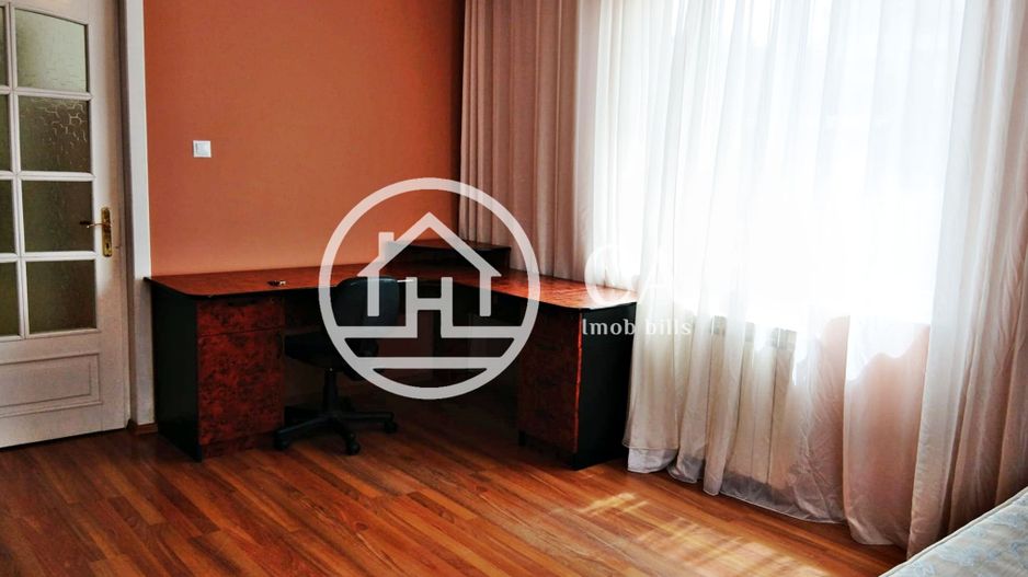 Casă cu 7 camere de închiriat în zona Gheorghe Doja, Oradea - Poză 15