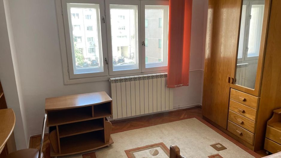 Apartament Str. Traian // Centrul Civic - Poză 3