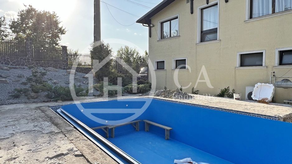 Casa cu 7 camere de inchiriat in zona Georghe Doja, Oradea - Poză 10