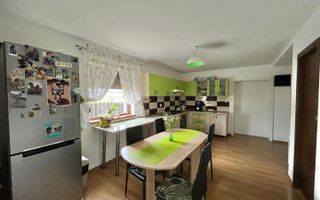 Duplex cu 4 camere si 2 bai complet mobilat si utilat in Giroc langa Zone 2. - Poză 4
