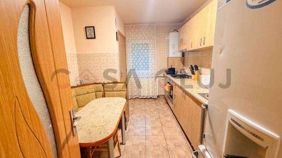 Apartament 2 camere, decomandat, în Zorilor, cu loc de parcare, et 1! - Poză 3