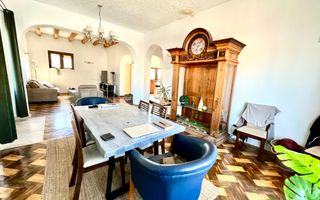 Penthouse de Poveste cu Design Arhaic-Modern și Terasă Panoramică - Poză 18