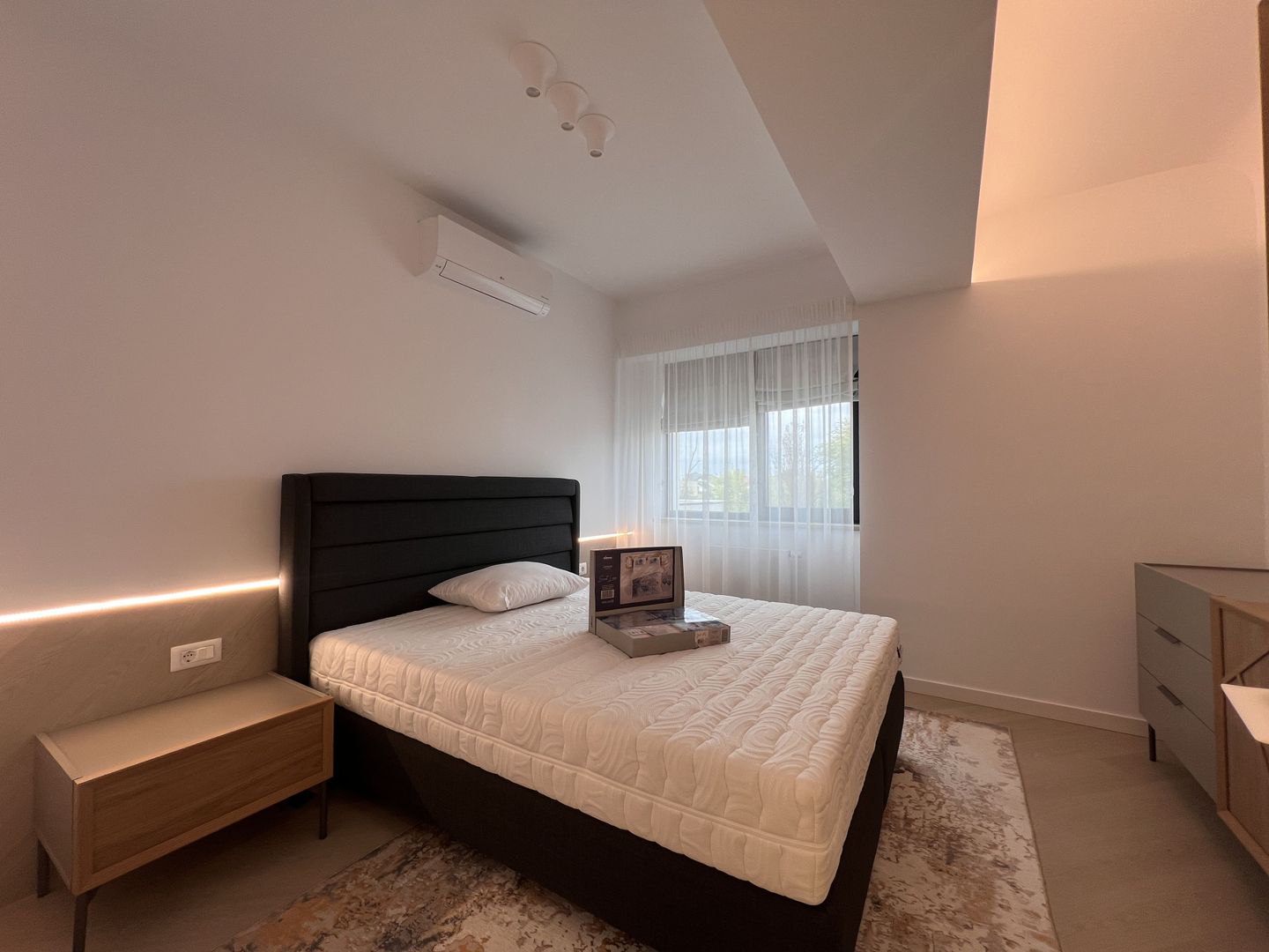 PRIMA INCHIRIERE | CORTINA PIPERA | PARCARE SUBTERANA | TERASA - Poză 17