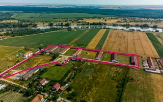 Fermă Mândruloc 2,5 ha - Poză 12