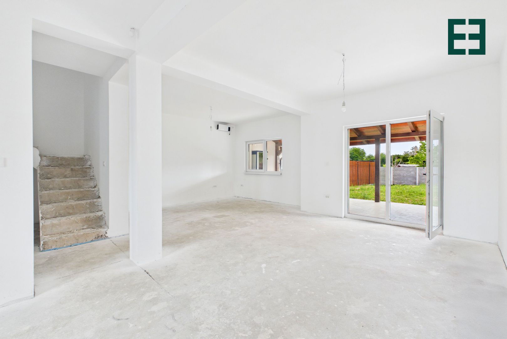 Duplex nou 4 camere și 400 mp teren - Zona Moșnița Veche - Timișoara - Poză 3