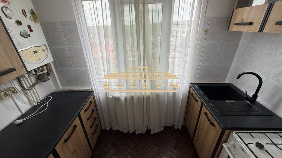 Apartament 2 camere, decomandat – Zona Donici - Poză 6