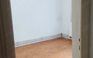APARTAMENT NEMOBILAT SPATIOS METROU UNIVERSITATE - Poză 3