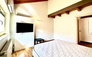 Apartament în Piața Unirii - renovat - mobilat și utilat - Poză 16