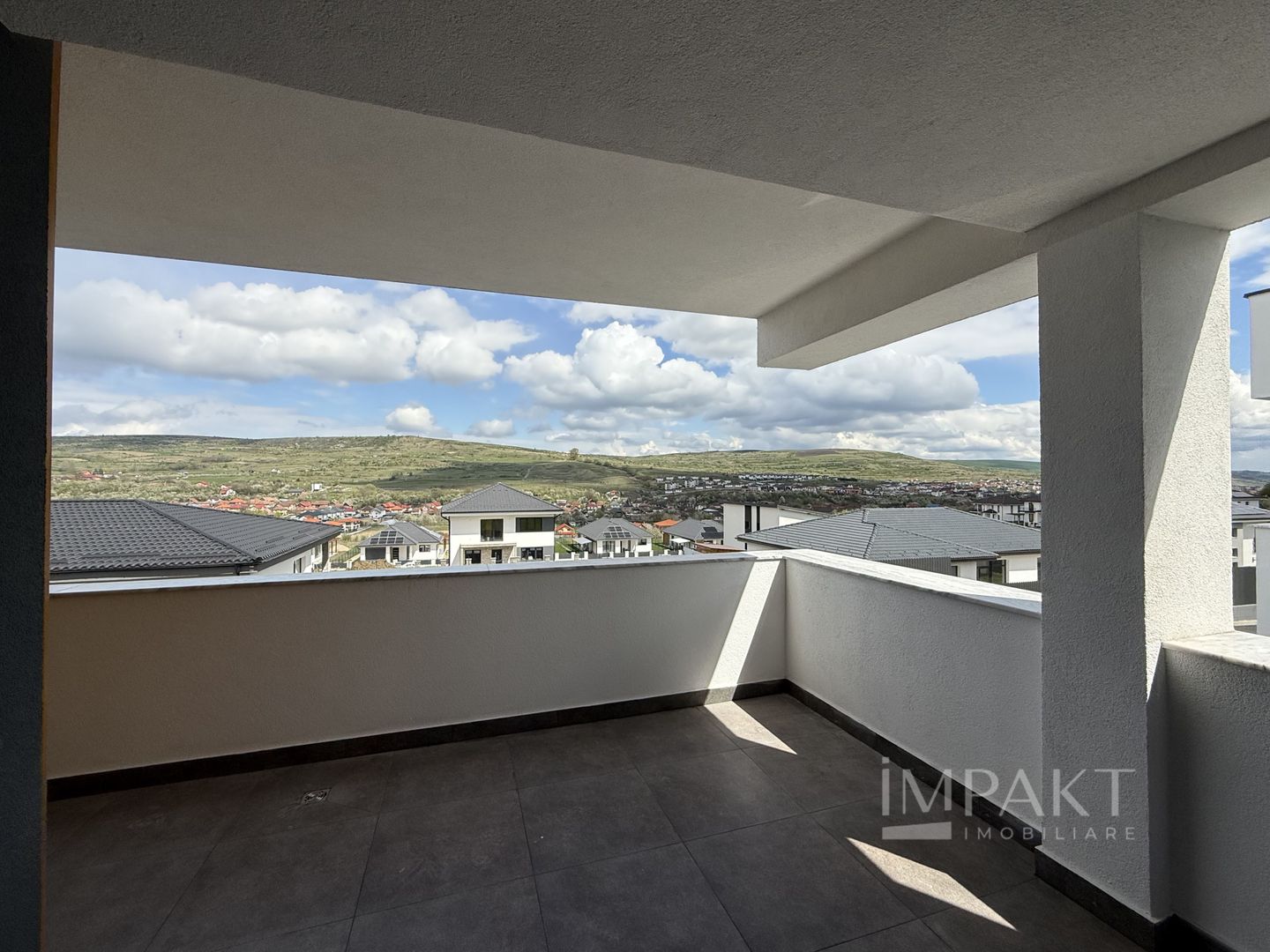 Duplex finisat la Cheie cu panorama superba in Chinteni ! - Poză 15