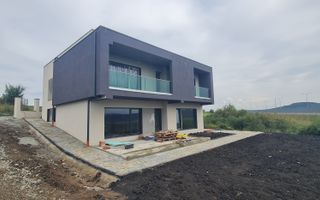 Casa Visurilor Tale în Stil Mediteranean -teren generos cu posibilitat - Poză 2