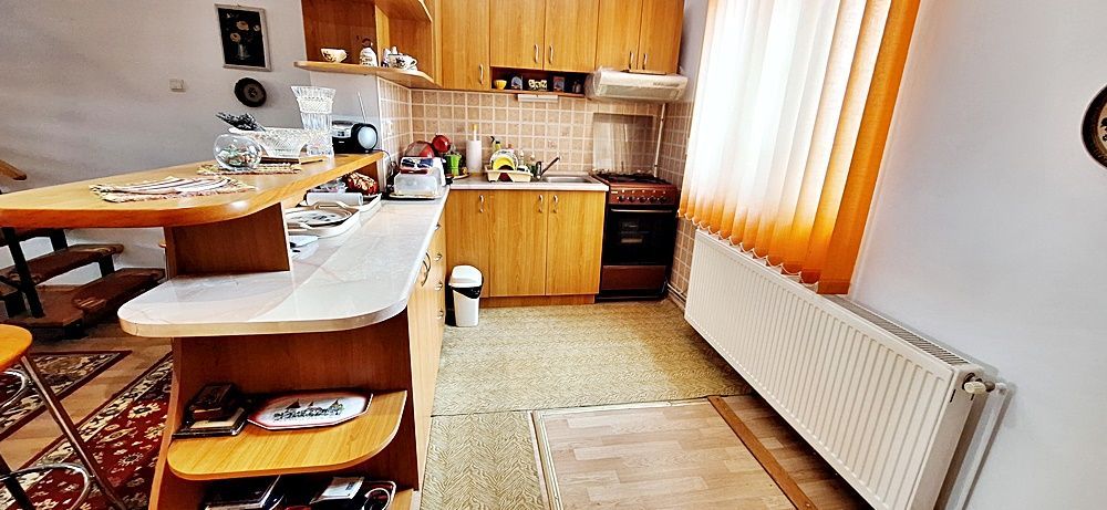 Casa de vacanta/locuit permanent in Podul Olt la 20min de Brasov - Poză 9