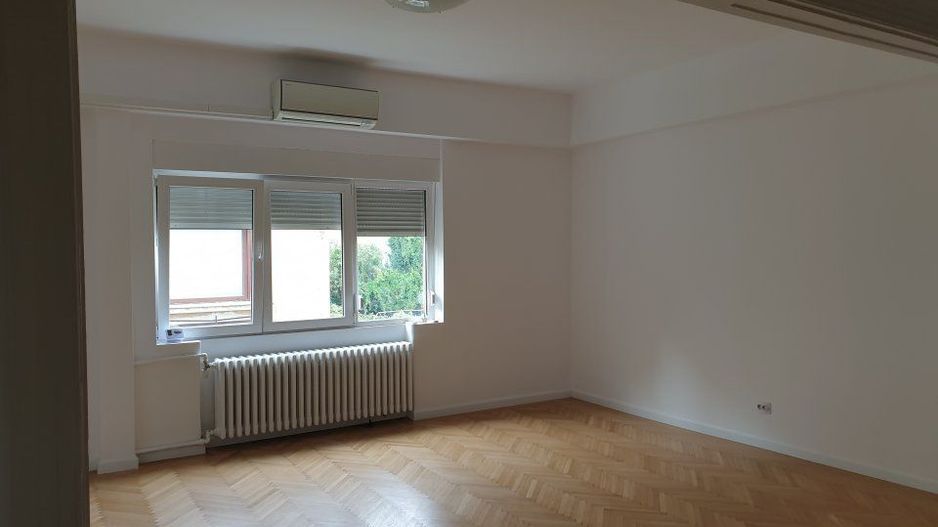 Manastire Casin apartament 4 camere - etaj 1 - in vila - Poză 5