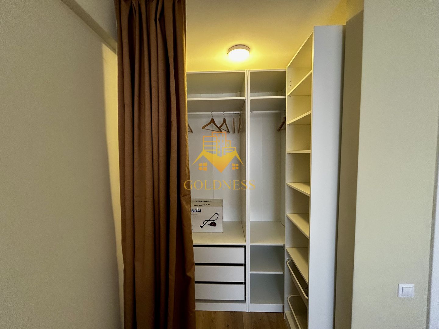 3 camere open space, Parcare, Modern, Kik, Zona Florilor, Floresti - Poză 7