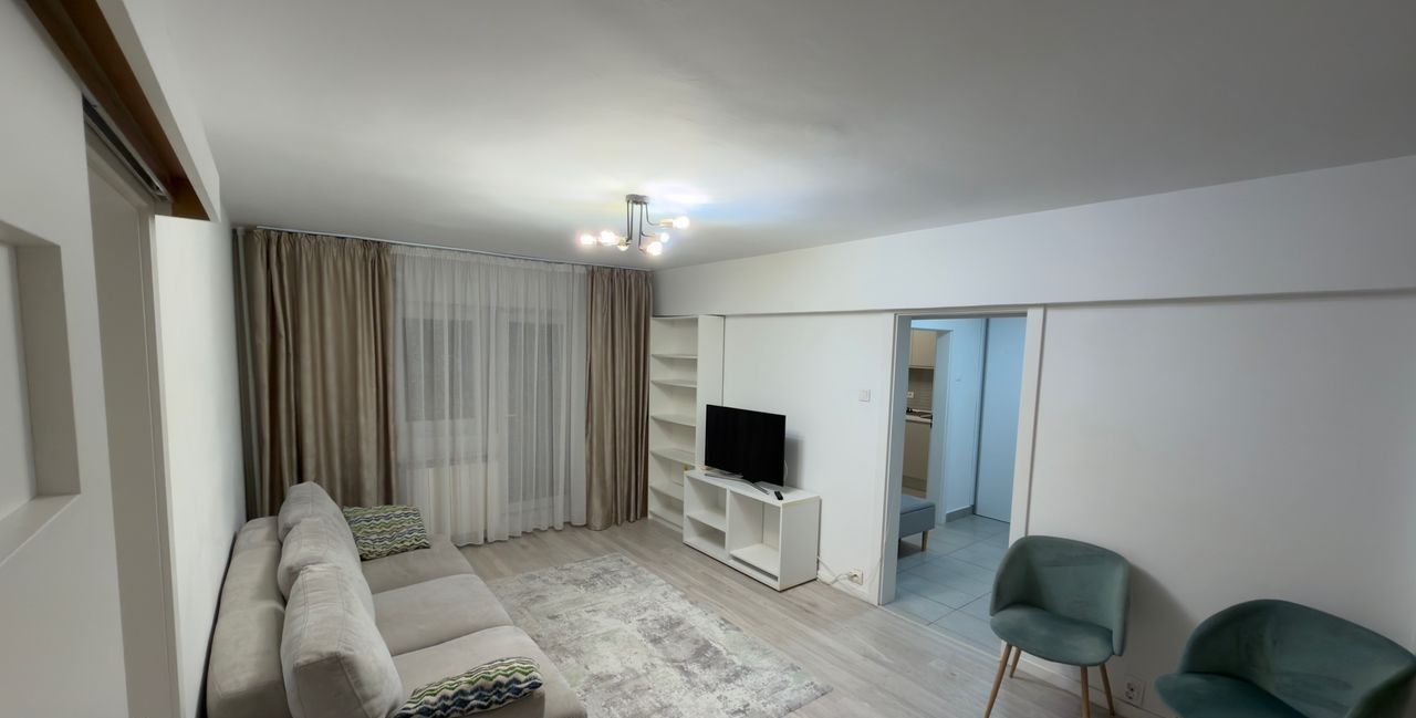 Închiriez apartament 2 camere modern, Piața Alba Iulia - Poză 1
