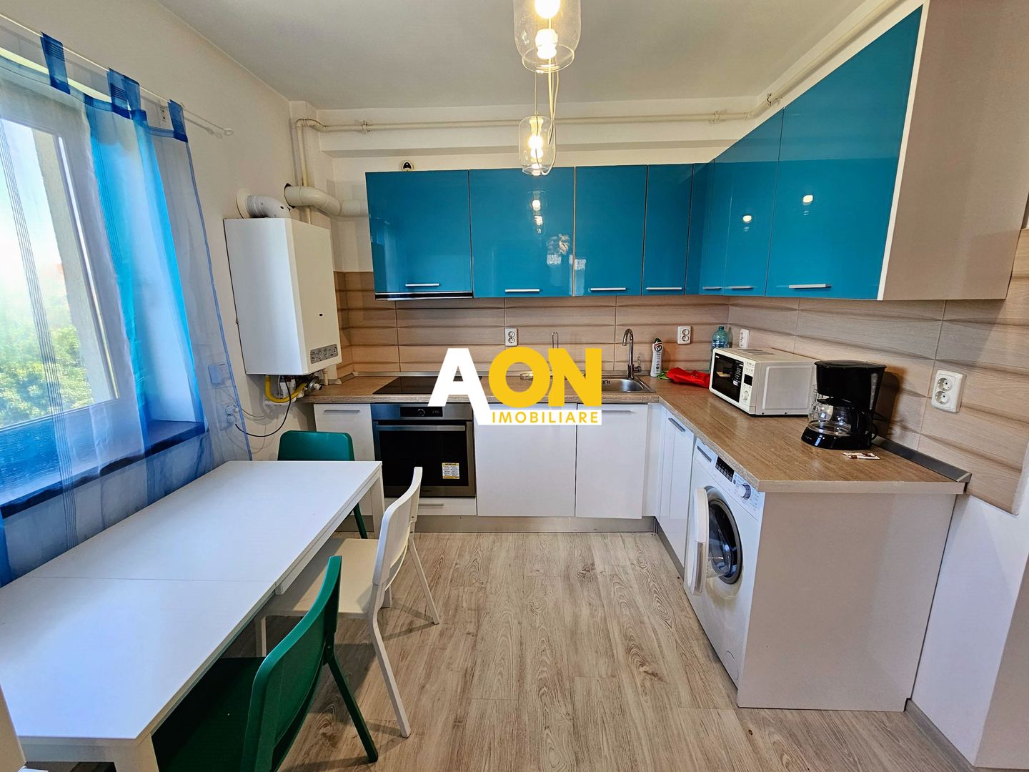 Apartament 3 camere lux, 2 balcoane, mobilat, utilat, ultracentral - Poză 3