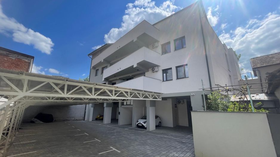 Oază urbană lângă Parcul Brătianu–apartament modern cu terasă spațiosa - Poză 14