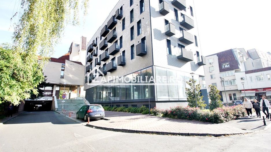 Apartament 2 camere,55mp, 1 parcare privată,zona centrală - Poză 1