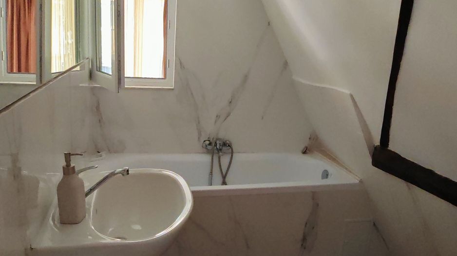 Studio situat in casa,mobilat, ASTRA 420 euro cu UTILITATI INCLUSE - Poză 29