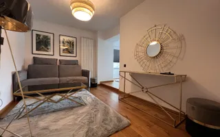 Oaza de lux in Centrul Civic: Apartament cu priveliste panoramica - Poză 14