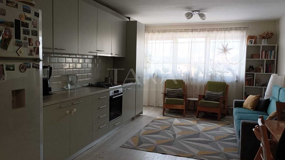 Apartament 3 camere – Baciu, zona Primăriei - Poză 1