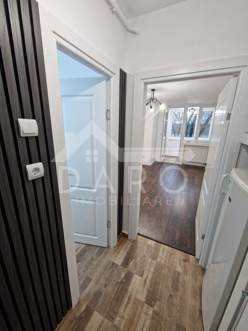 Apartament cu o cameră de vânzare în Aleea Carpati, Targu Mures - Poză 2