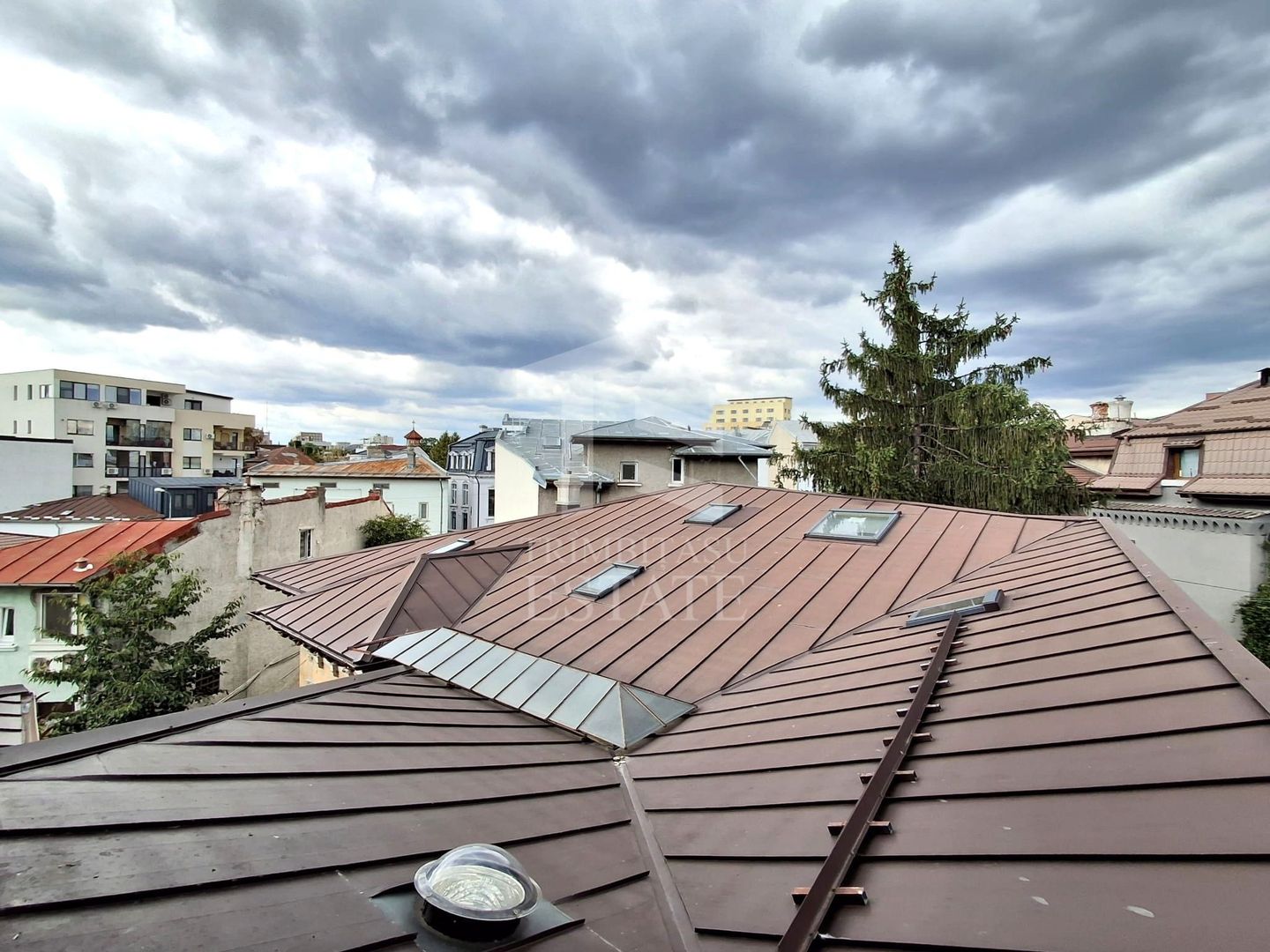 Apartament 2 camere de vânzare – zonă centrală, București - Poză 20