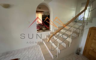 Vila de vanzare, teren 3100 mp, 7 camere, 6 grupuri sanitare, 3 CT, an 1997 - Poză 16